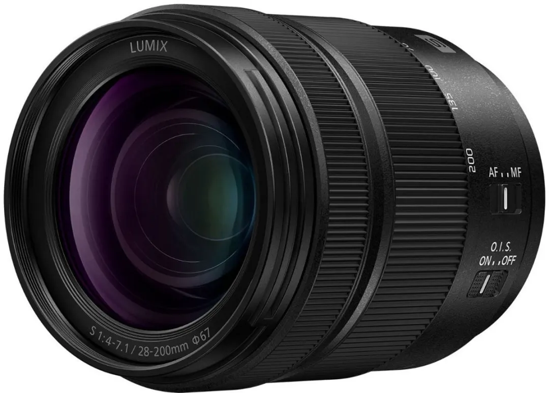 Panasonic Lumix S S-R28200 28-200mm F4-7.1 - Zwart