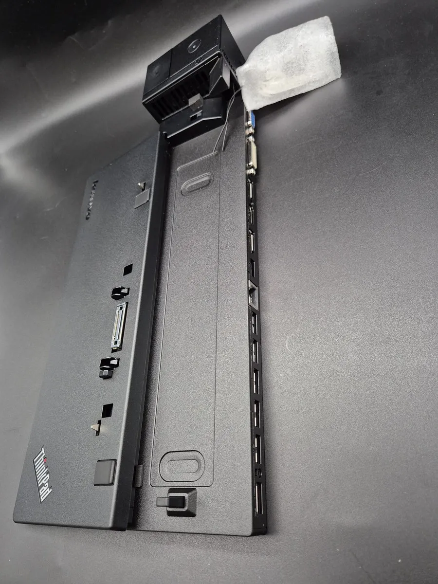 Lenovo ThinkPad Ultra Dock 40A20090EU - 90W - Zwart