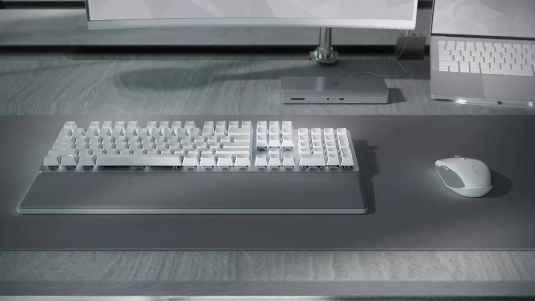 Razer Pro Type Ultra RZ03-04110100-R3M1 Draadloos Toetsenbord - Wit - afbeelding 6 van 6