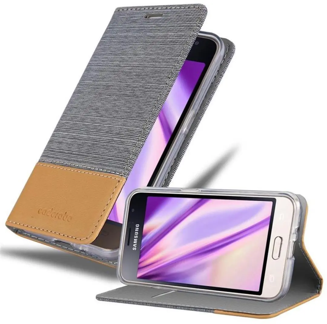 Cadorabo Hoesje geschikt voor Samsung Galaxy J1 2016 in LICHTGRIJS BRUIN
