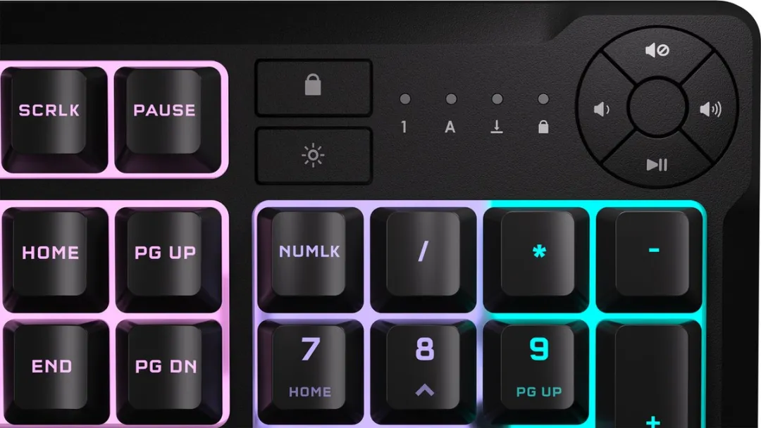 Corsair K55 Core CH-9226C65-NA Gaming Toetsenbord - RGB - Zwart