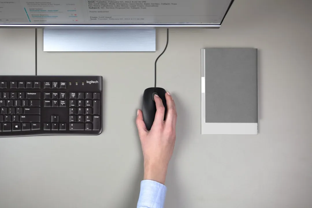 Logitech B110 Bedrade Muis - Zwart - afbeelding 6 van 6
