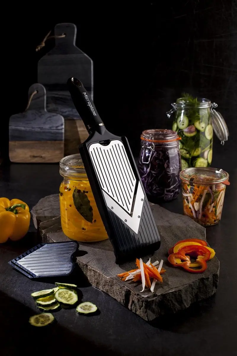 Microplane 48940 V-Rasp Mandoline Slicer - afbeelding 4 van 6