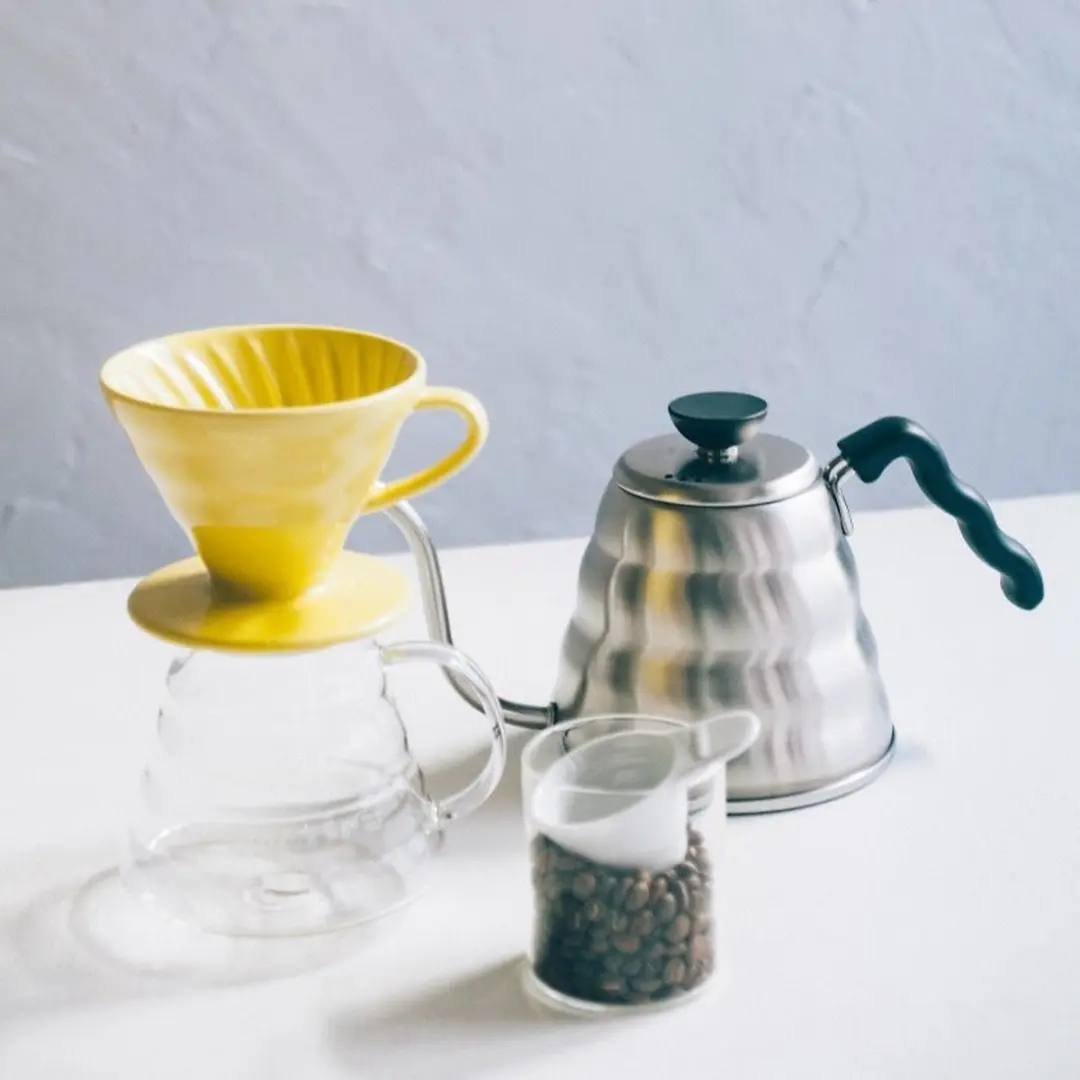 Hario V60 Dripper 02 Keramiek - Geel - afbeelding 2 van 4