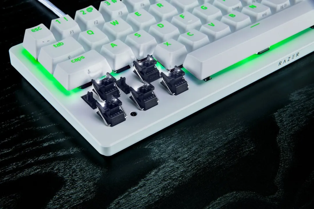Razer Huntsman V3 Pro Mini - Gaming Toetsenbord - 60% - RGB - Optische Switches - Qwerty - Wit
