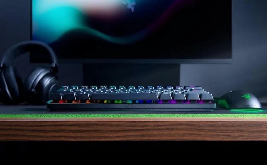 Razer Huntsman Mini RZ03-03390100-R3M1 Gaming Toetsenbord - Clicky Purple - Zwart - afbeelding 6 van 6