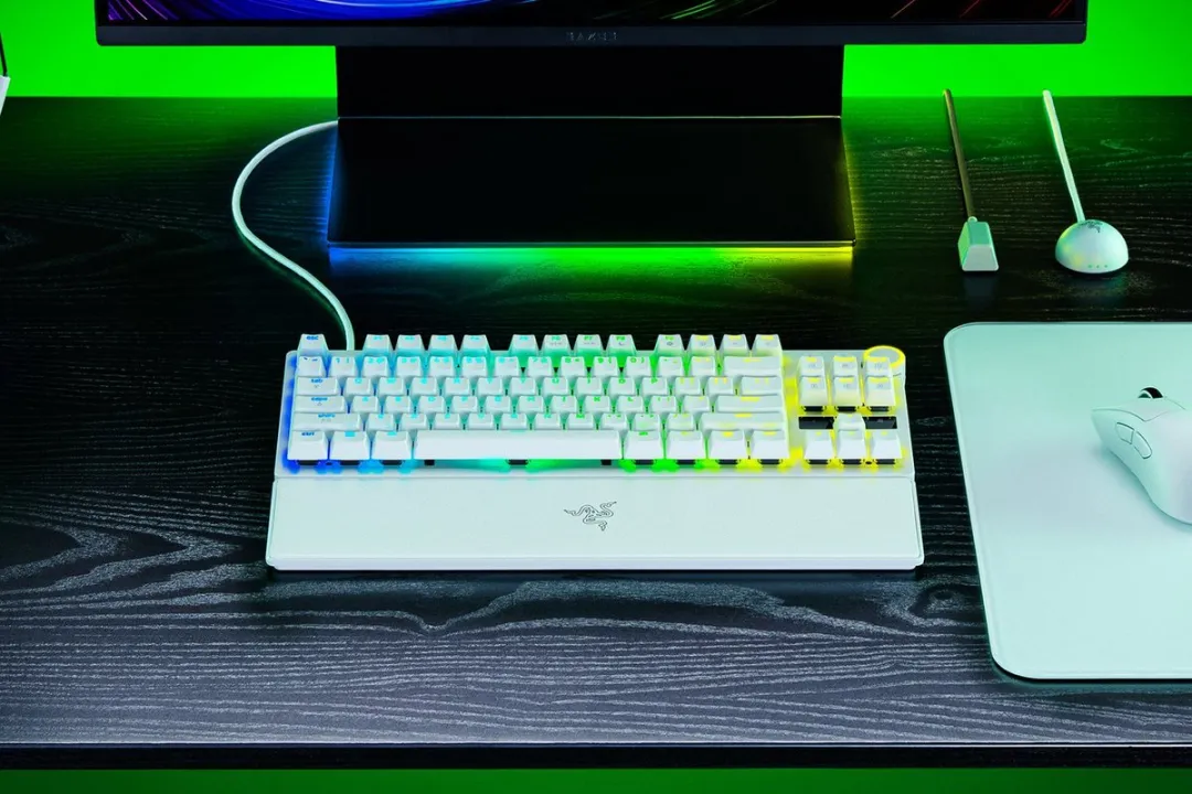 Razer Huntsman V3 Pro Tenkeyless RZ03-05521000-R3M1 Gaming Toetsenbord - Wit - afbeelding 6 van 6