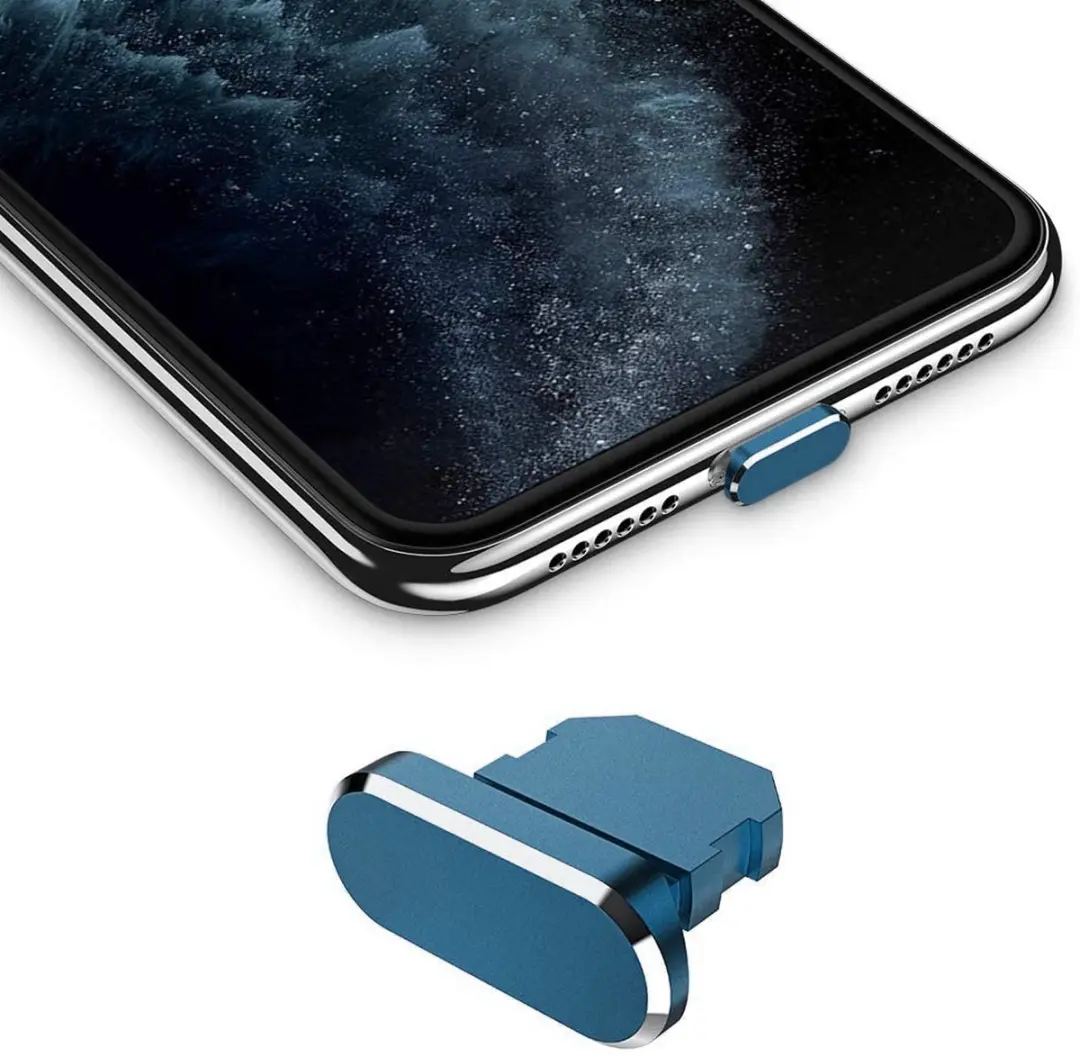 Cadorabo Beschermende Kap geschikt voor iPhone in Navy Blauw