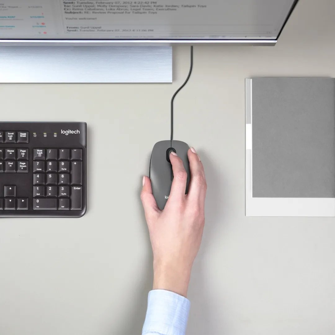 Logitech M100 Bedrade USB Muis - Grijs