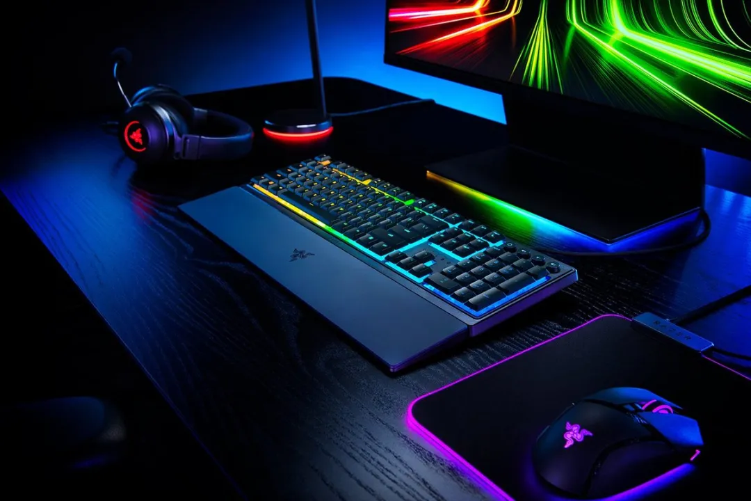 Razer Ornata V3 RZ03-04460900-R3Q1 Gaming Toetsenbord - Zwart - afbeelding 6 van 6