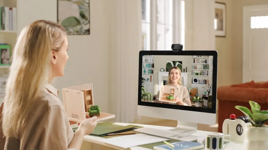 Insta360 Link 2C 4K Webcam - Zwart