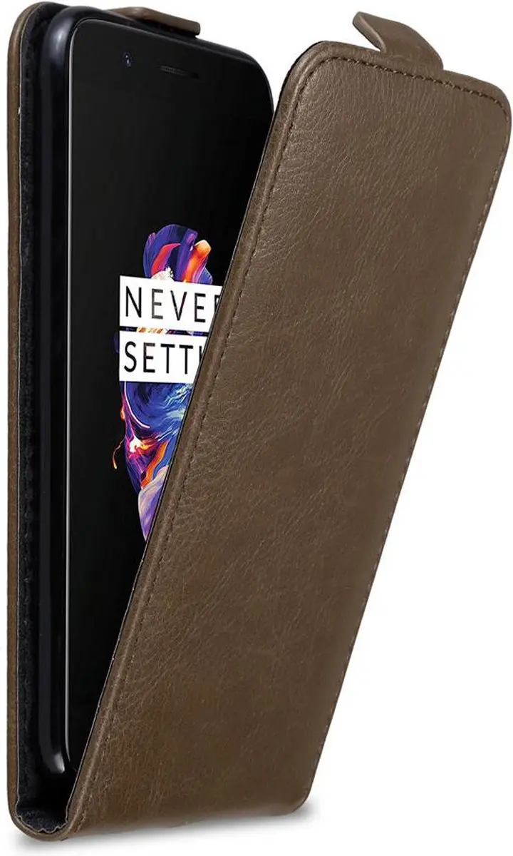 Cadorabo Hoesje geschikt voor OnePlus 5 in KOFFIE BRUIN
