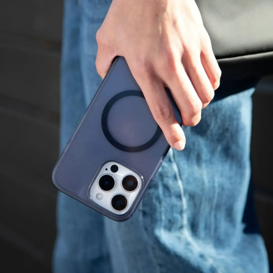 Incase Slim Hoesje iPhone 16 Pro - Deep Space Blue - afbeelding 4 van 5