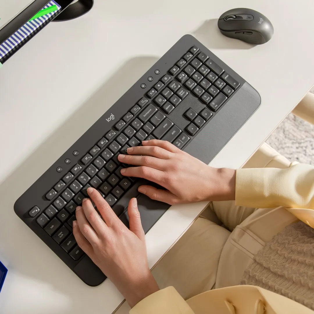 Logitech Signature K650 Draadloos Toetsenbord - QWERTZ - Zwitsers - Grafiet