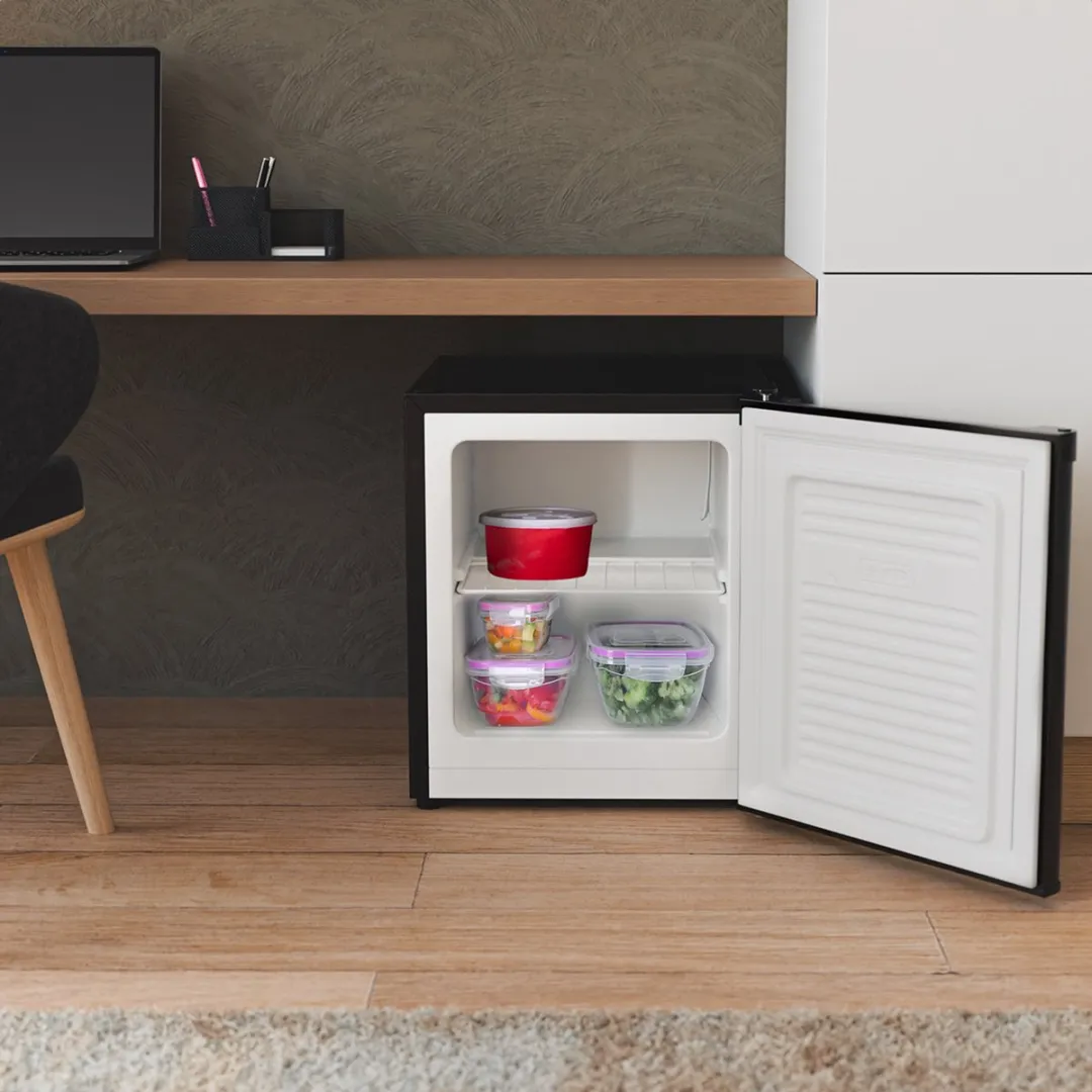 KitchenBrothers Mini Vriezer - 33L - Kleine Diepvrieskast - Vrijstaand - Compact - Zwart