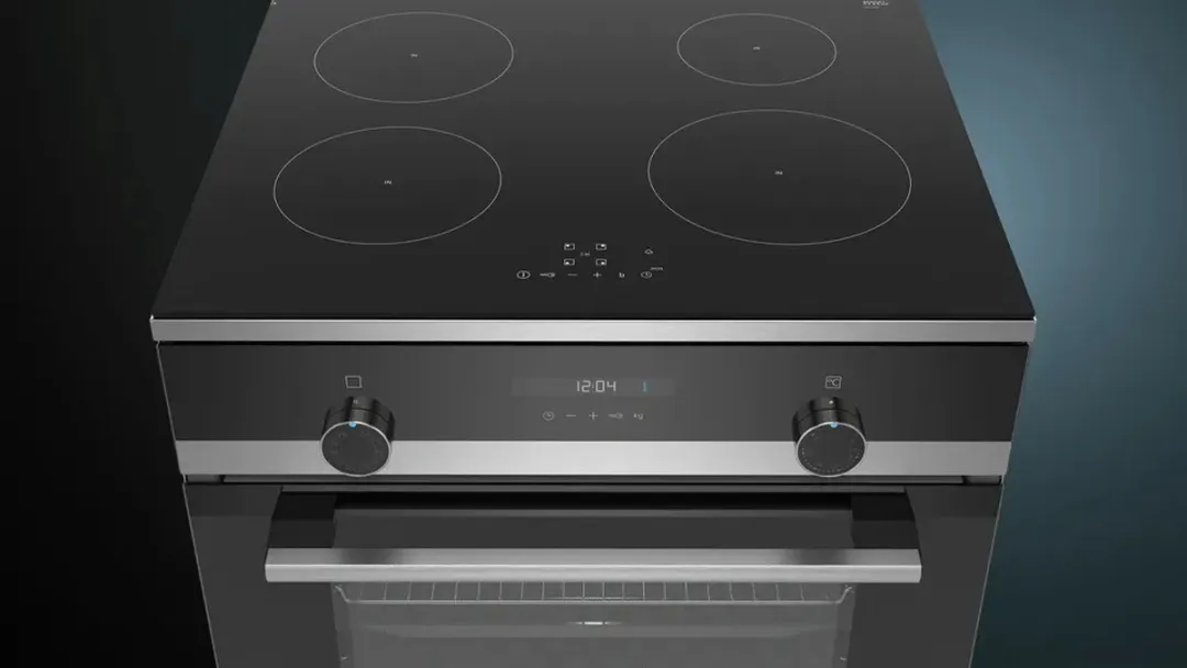 Siemens iQ500 HL9S5E040U Vrijstaand Inductiefornuis - 4 Zones - Zwart