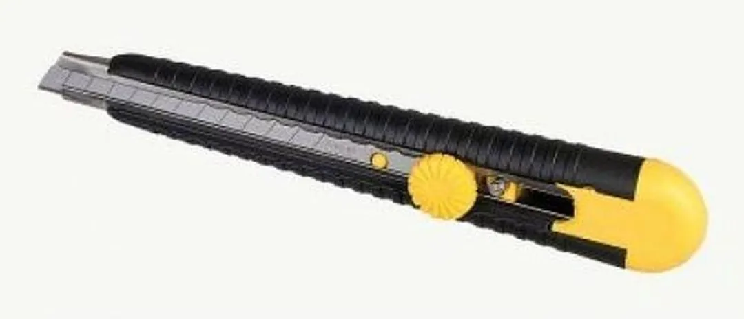 Stanley Afbreekmes MPO 9mm - Zwart/Geel