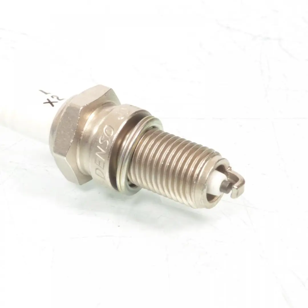Bougie Denso voor Motor Honda 1300 Cb Super Four 1997 tot 2010 DPR9EA-9 / 5329 N