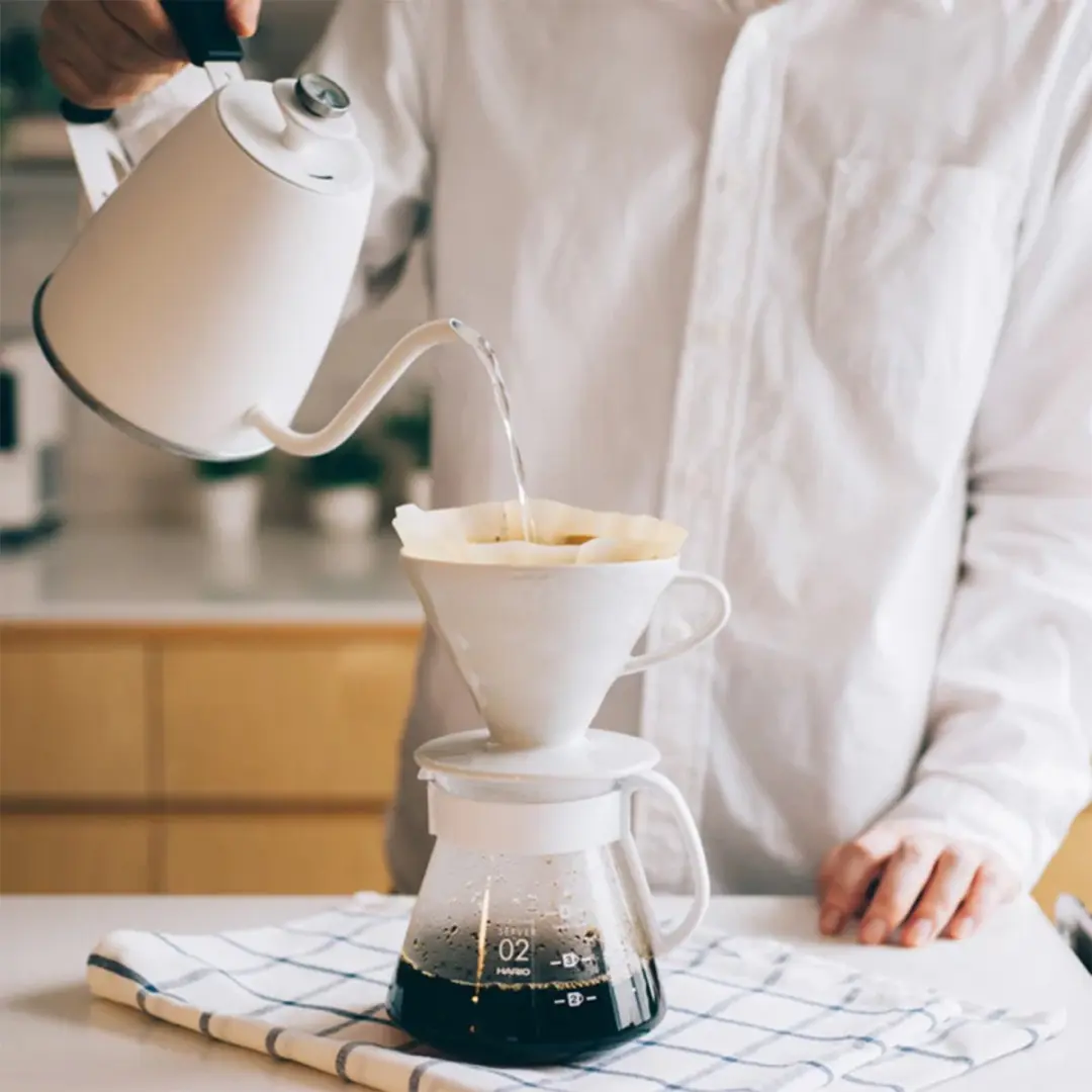 Hario V60-02 Keramische Druppelaar Set - 600ml - Wit - afbeelding 5 van 5