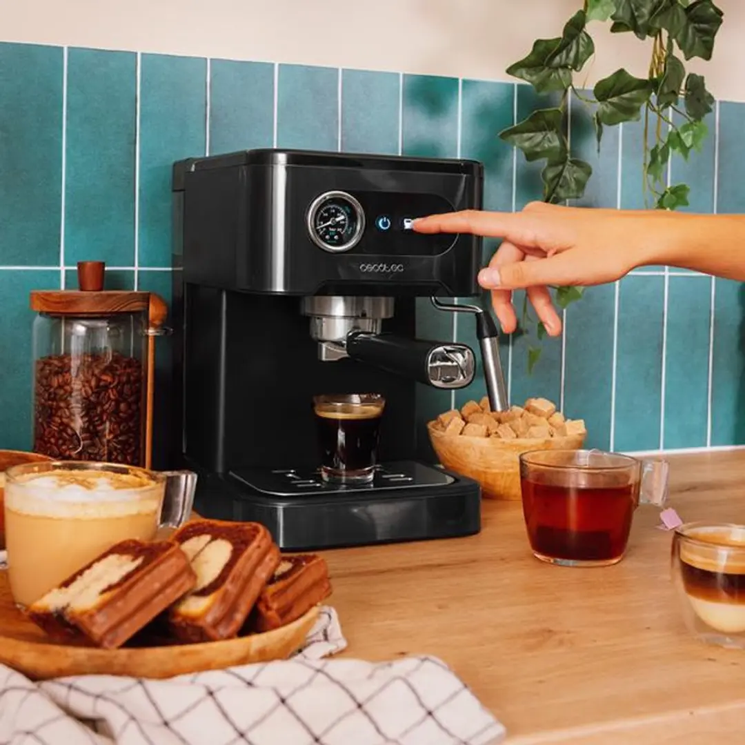 Cecotec Power Espresso 20 Pro Espressomachine 00271 - afbeelding 4 van 6
