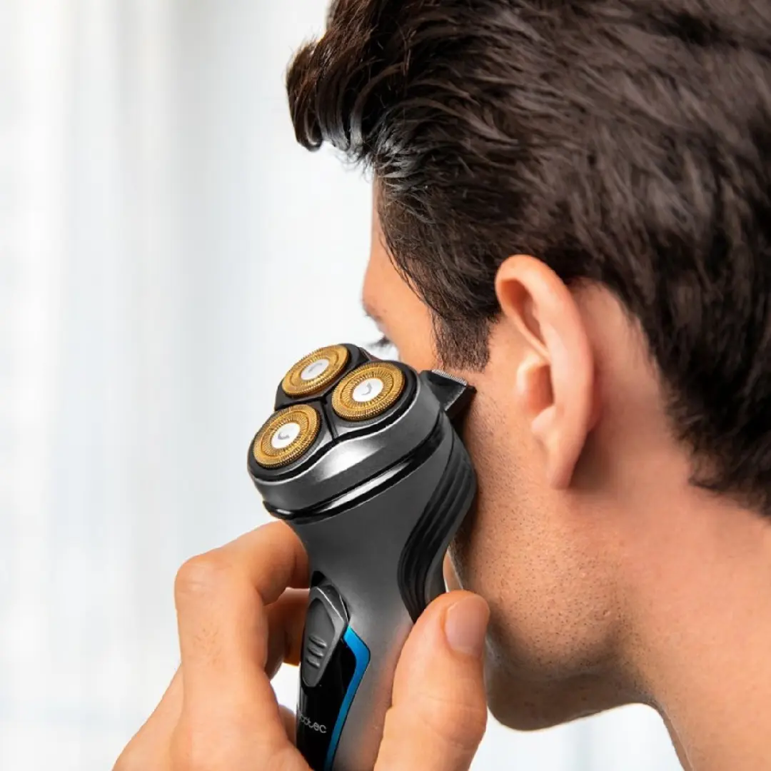 Cecotec Rotierender Rasierer Bamba PrecisionCare Titanium PerfectCut. Titanbeschichtigung mit 3D-Bewegung, Lithiumbatterie, die bis zu 40 Minuten ununterbrochenen - afbeelding 4 van 6