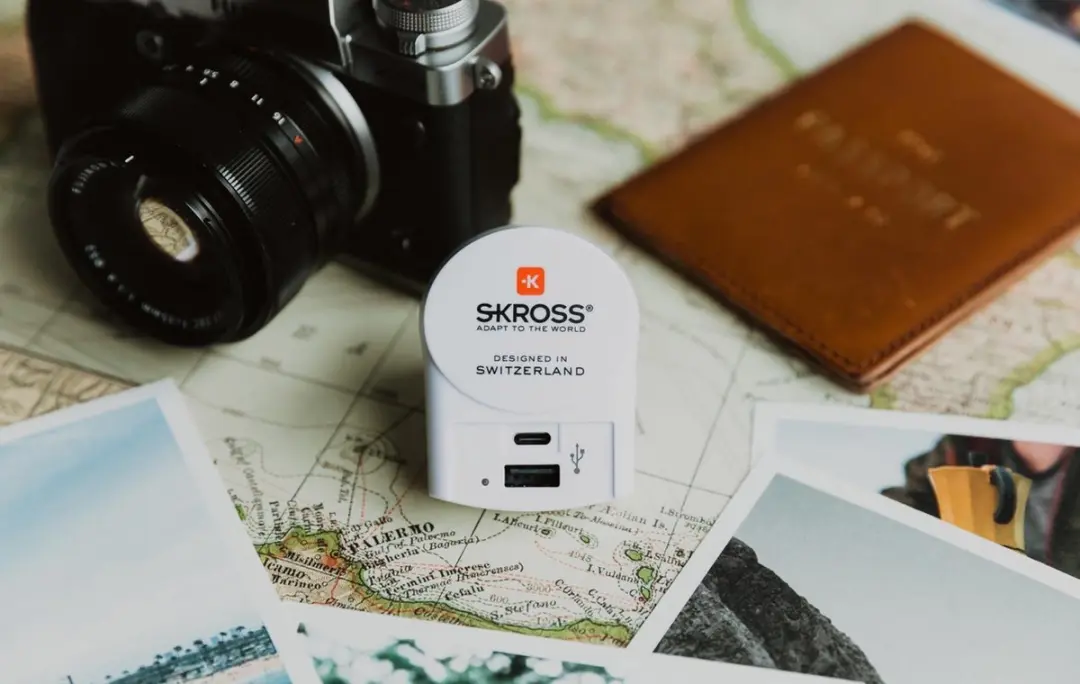 Skross 1.302423 Euro USB Oplader 2x USB - Wit - afbeelding 2 van 6