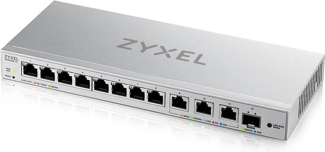 Zyxel XGS1250-12 Managed Switch 10G - 11x Ethernet + 1x SFP - Grijs