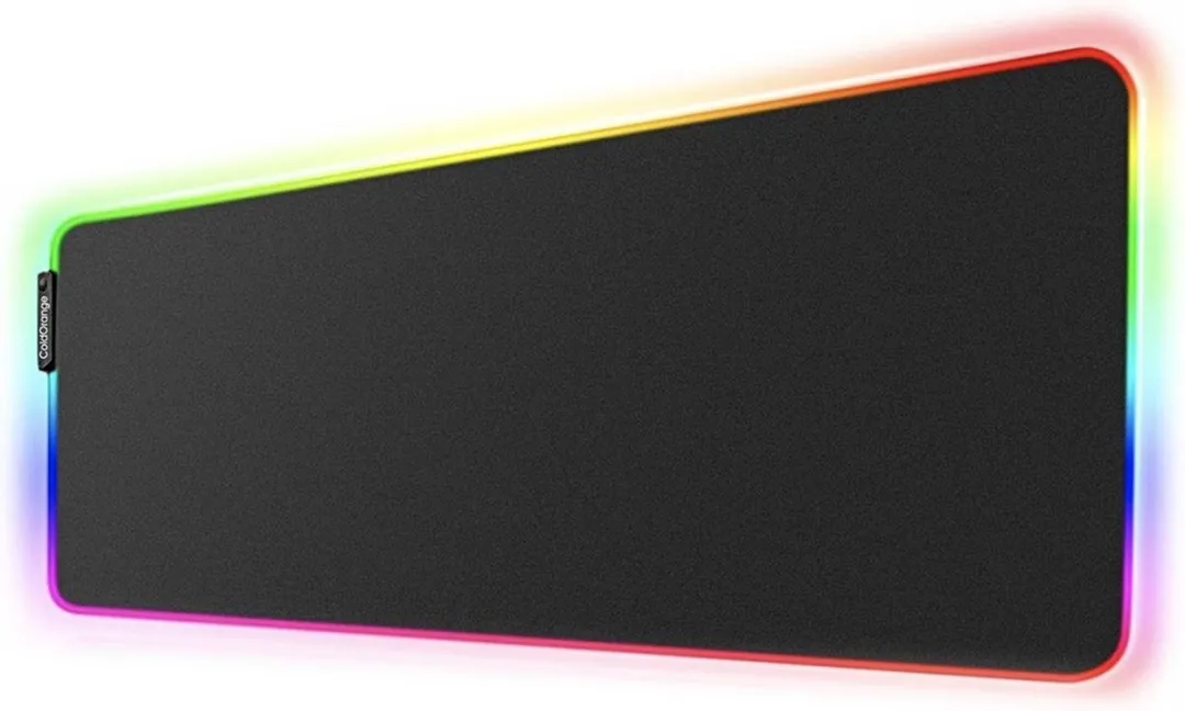 Gembird Gaming Muismat LED L - 80x30cm - Zwart/Rood/Geel/Paars/Blauw/Groen