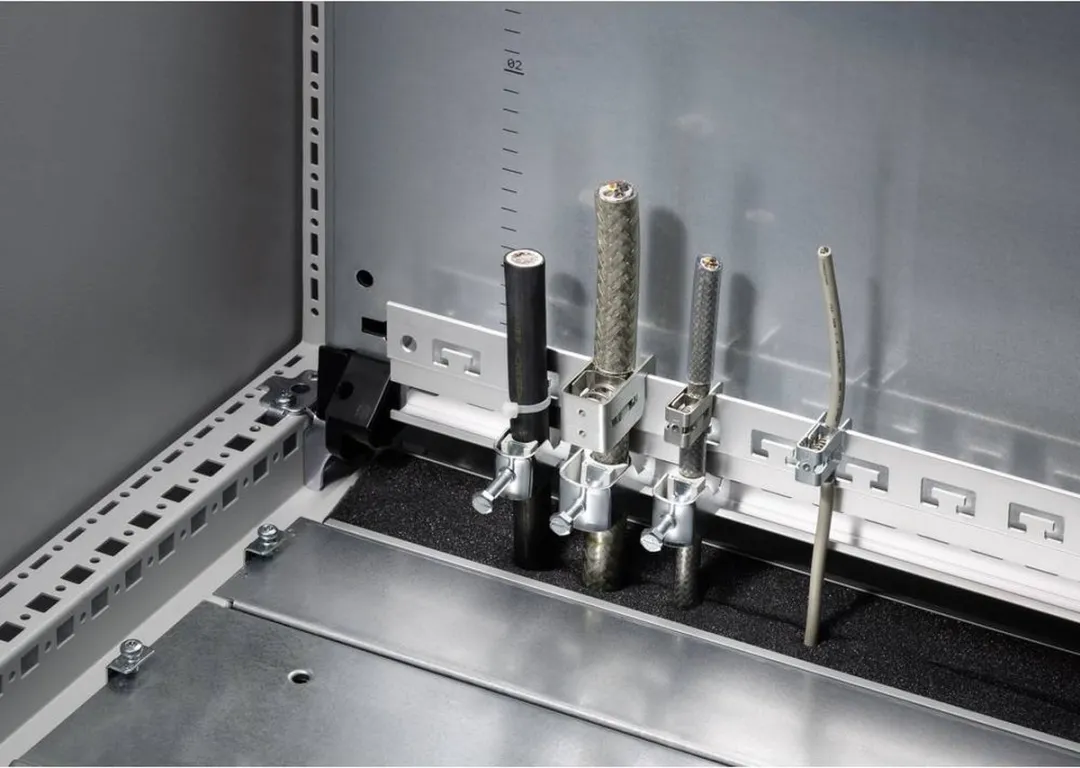 Rittal SZ 2388.050 Montagerail C-profiel Aluminium - 1 Stuk - afbeelding 6 van 6