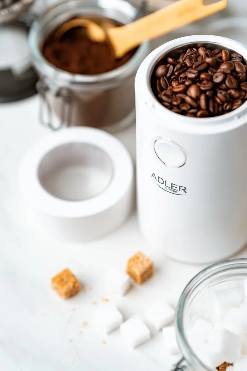 Adler AD 4446WS Koffiemolen 150W - Wit - afbeelding 4 van 6