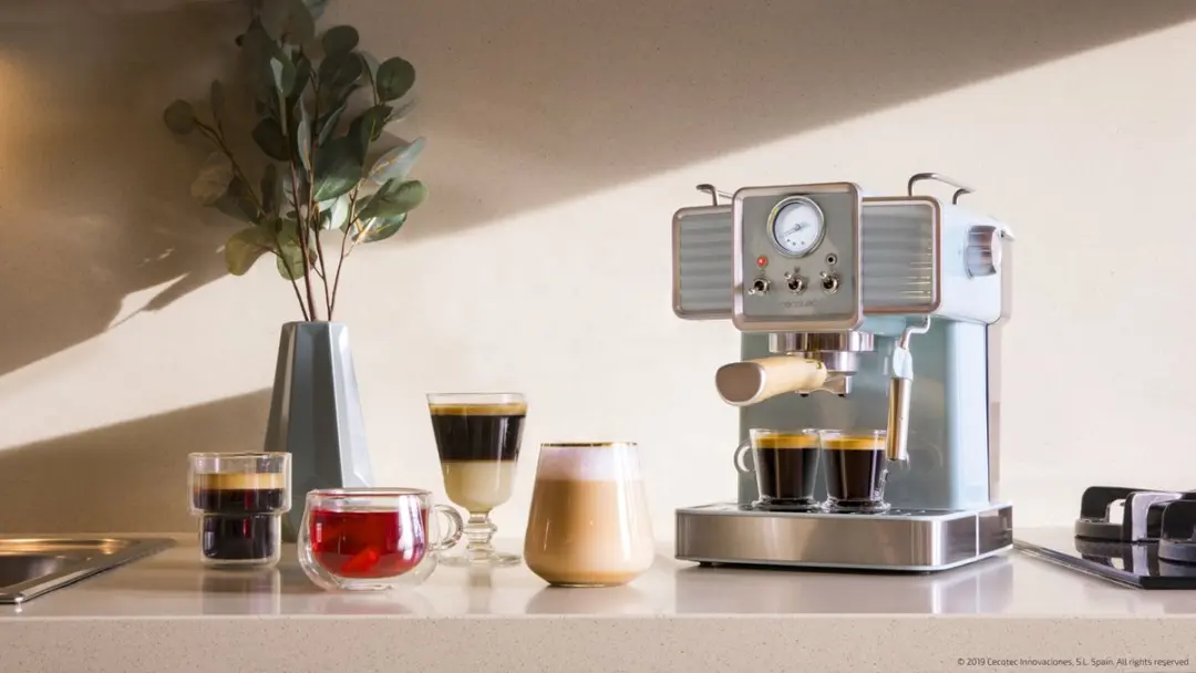 Cecotec Power Espresso 20 Tradizionale Espressomachine - afbeelding 3 van 6