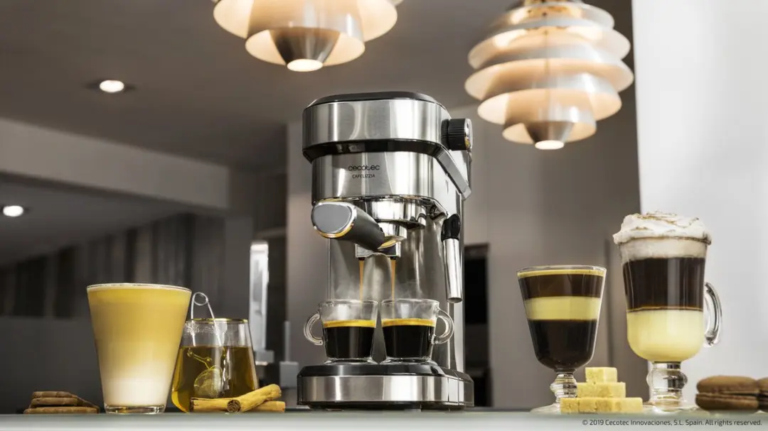 Cecotec Espressomaschine Cafelizzia 790 Steel für Espressos und Cappuccinos. 1350 W, Portafilterarm mit Doppelauslauf und zwei Filtern, 20 Bar Druck, abnehmbarer 1,2-Liter-Tank, Edelstahl - afbeelding 6 van 6