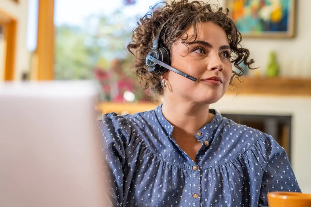 Poly Savi 8210 UC DECT Headset - Microsoft Teams - Zwart