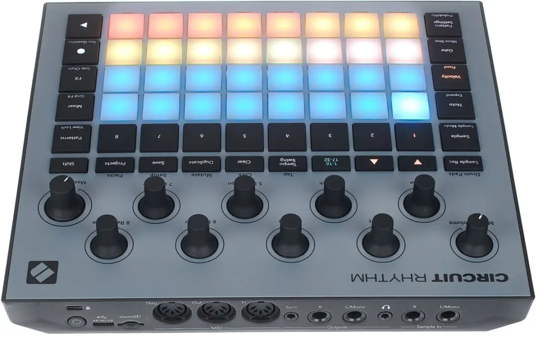 Novation Circuit Rhythm AMS-CIRCUIT-RHYTHM Groovebox - Zwart - afbeelding 5 van 6