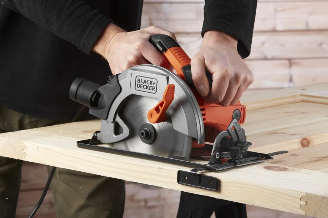 BLACK+DECKER CS1550K-QS Cirkelzaag 1500W - 190mm