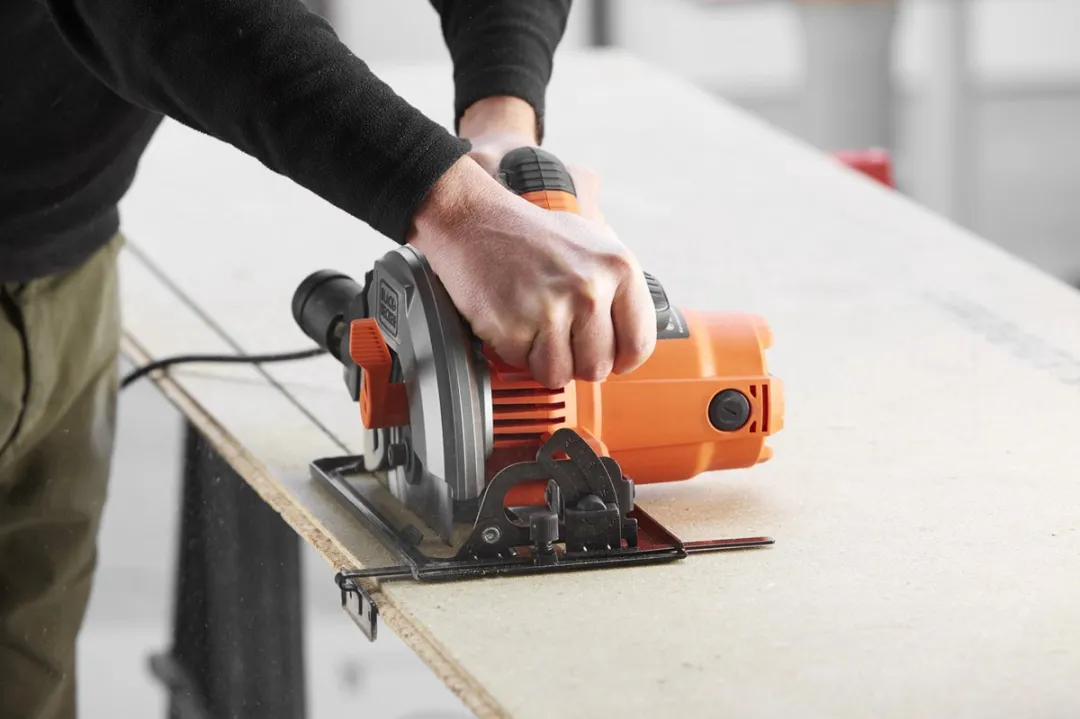 BLACK+DECKER CS1550K-QS Cirkelzaag 1500W - 190mm