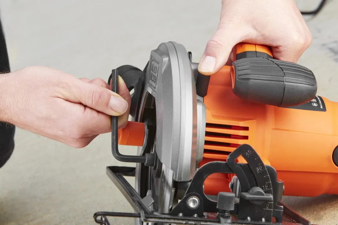 BLACK+DECKER CS1550K-QS Cirkelzaag 1500W - 190mm