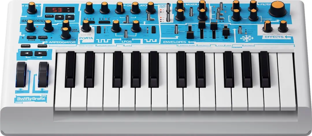 Novation Bass Station II Swifty Analoge Synthesizer - 25 Toetsen - afbeelding 4 van 6