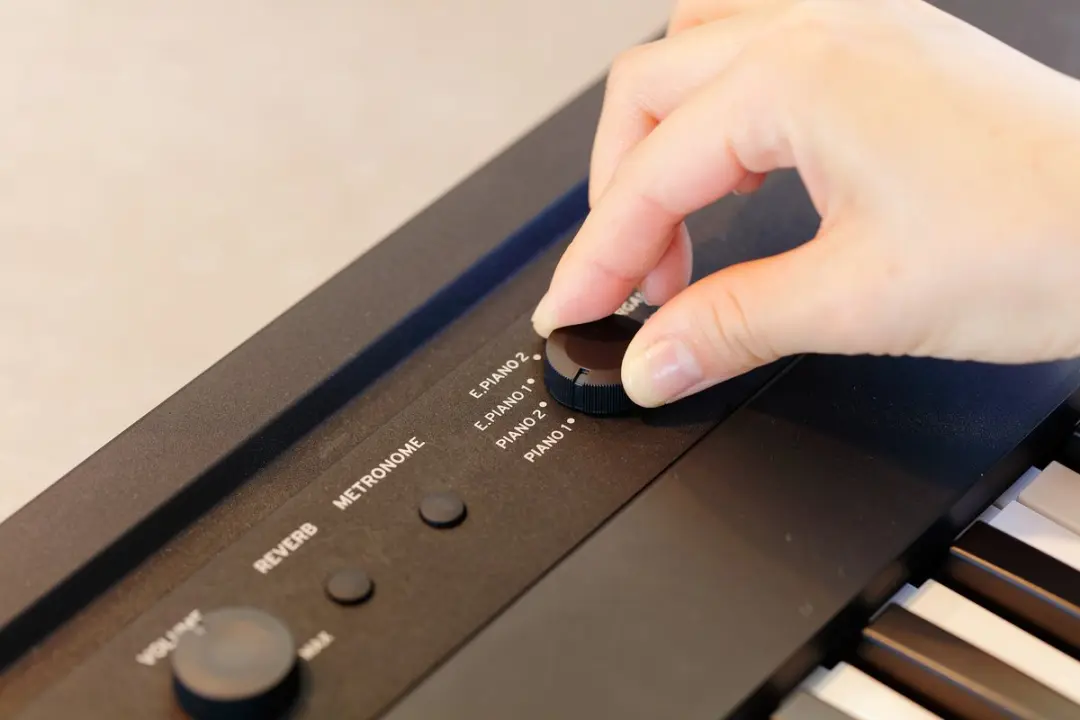 Korg Liano Stage Piano 88 Toetsen - Zwart - afbeelding 2 van 6