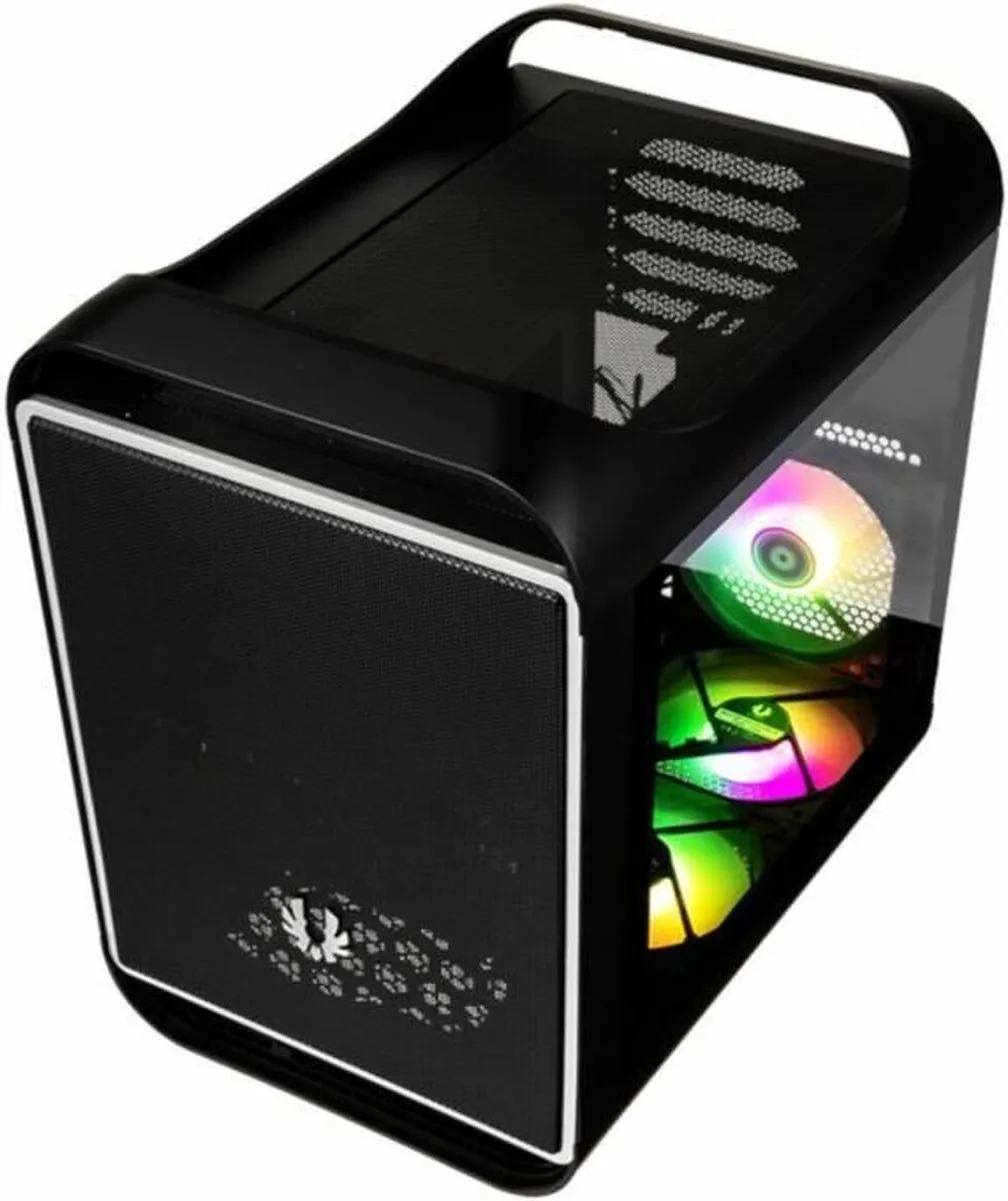 Bitfenix BFC-PM2-300-KKGSK-3A ATX Semi-toren - 3 Ventilatoren - Zwart