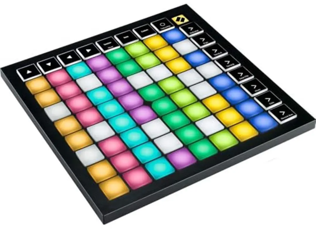 Novation Launchpad X MIDI Grid Controller - Zwart - afbeelding 4 van 6