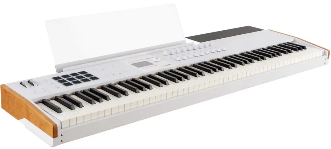 Arturia KeyLab 88 MK3 MIDI-controller - 88 toetsen - Wit - afbeelding 6 van 6