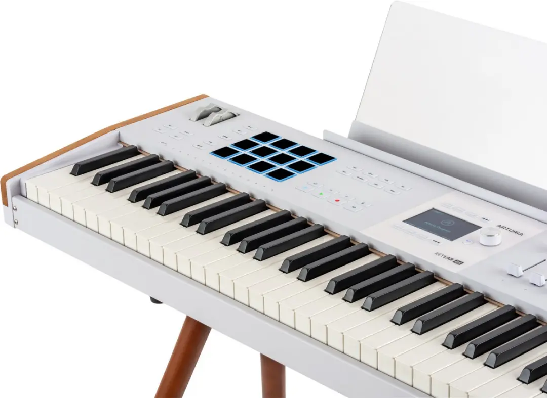 Arturia KeyLab 88 MK3 MIDI-controller - 88 toetsen - Wit - afbeelding 3 van 6