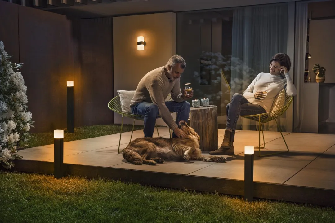 Osram SMART+ WiFi Cube Op/Neer Wandlamp Donkergrijs 14W