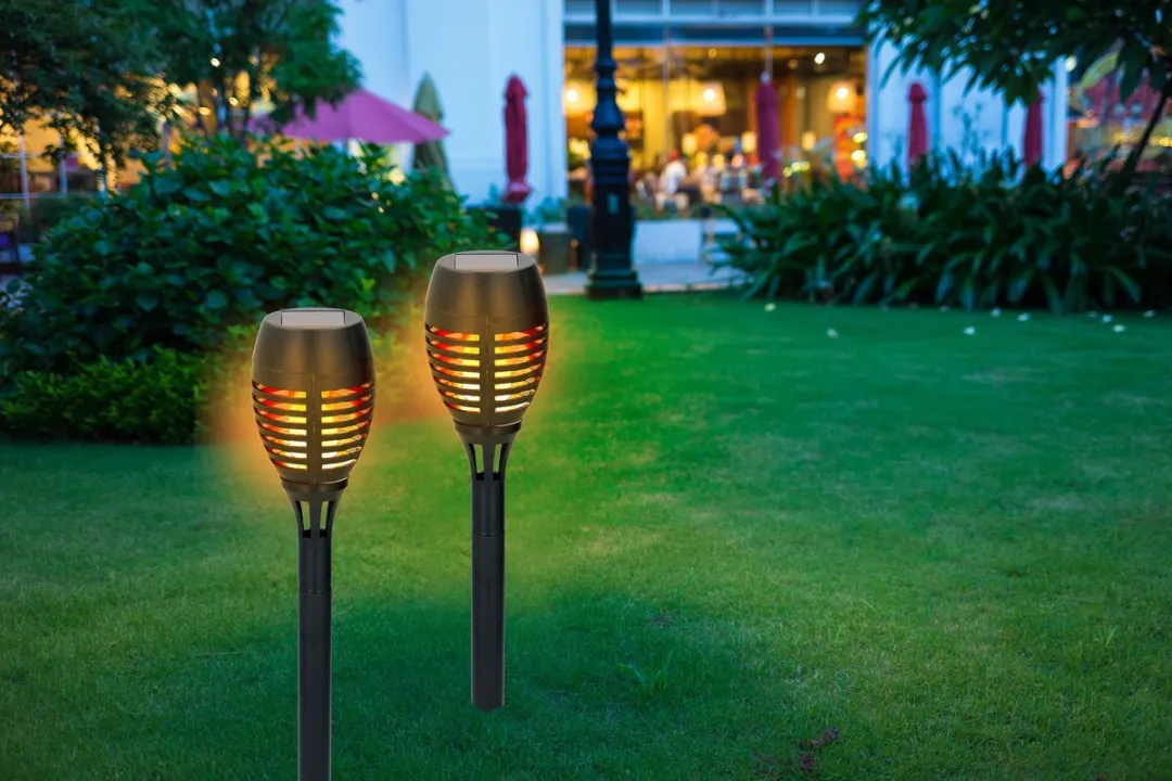 Grundig Solar Steker 12xLED