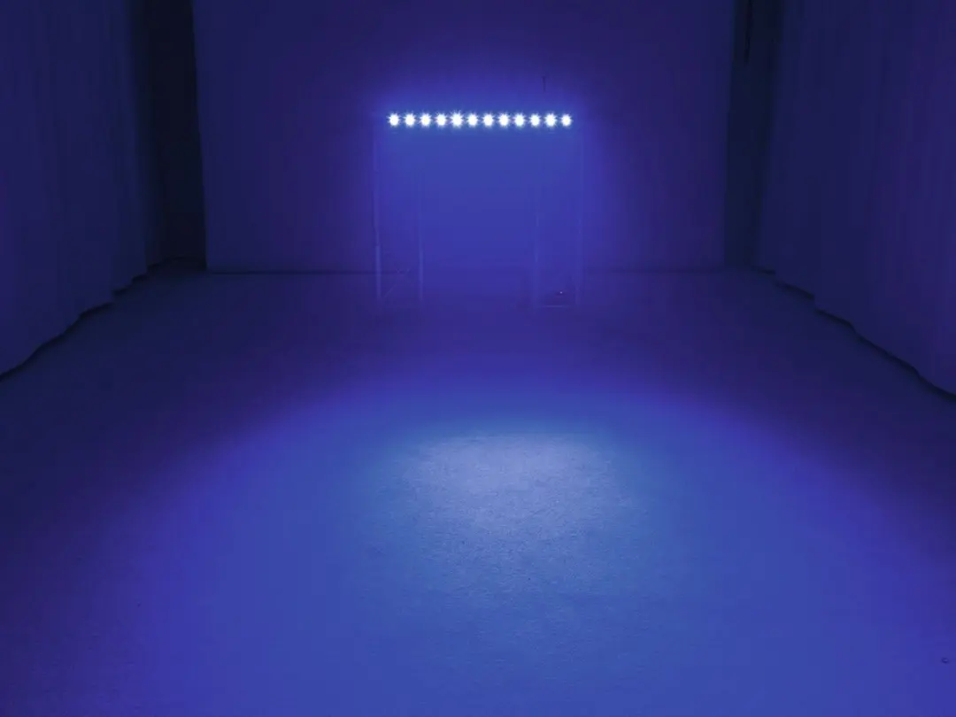 Eurolite LED BAR-12 QCL RGBW Bar - Zwart - afbeelding 3 van 6
