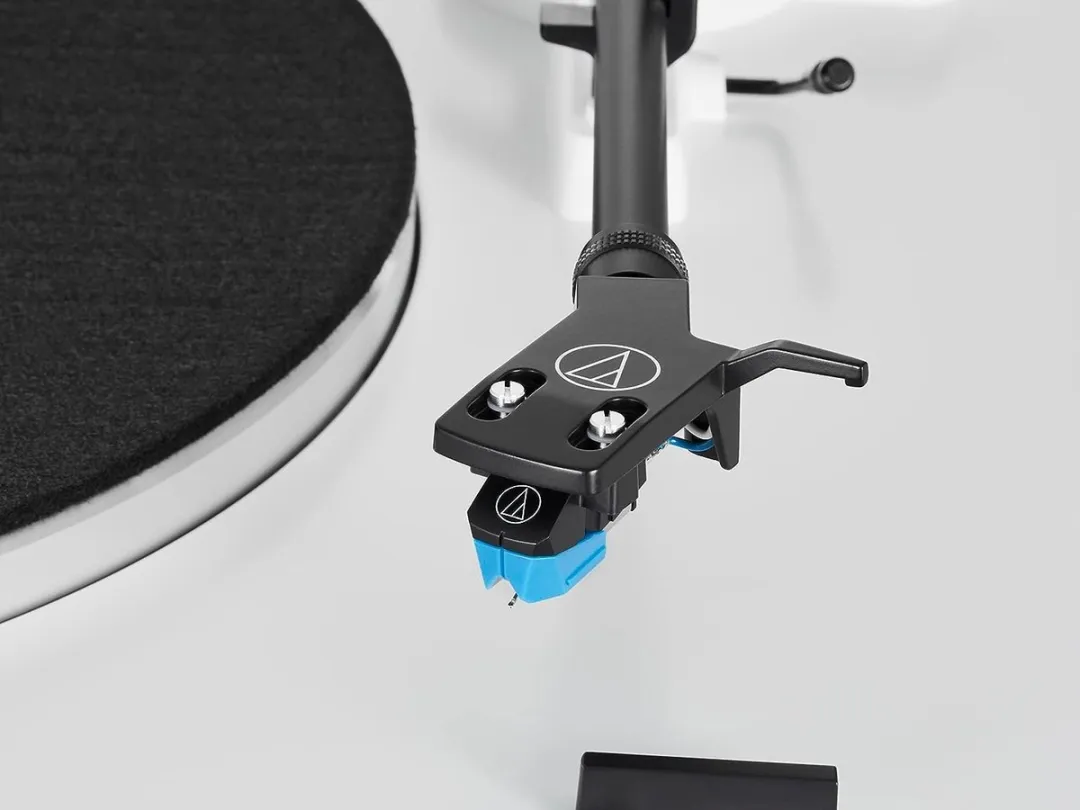 Audio-Technica AT-LP3XBTWH Platenspeler - Wit - afbeelding 6 van 6