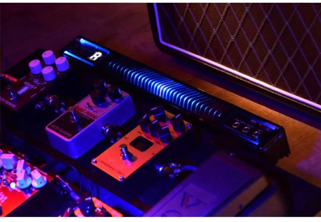 Korg Pitchblack X Pro TUPBXPRO Rackstemapparaat - Zwart - afbeelding 5 van 6