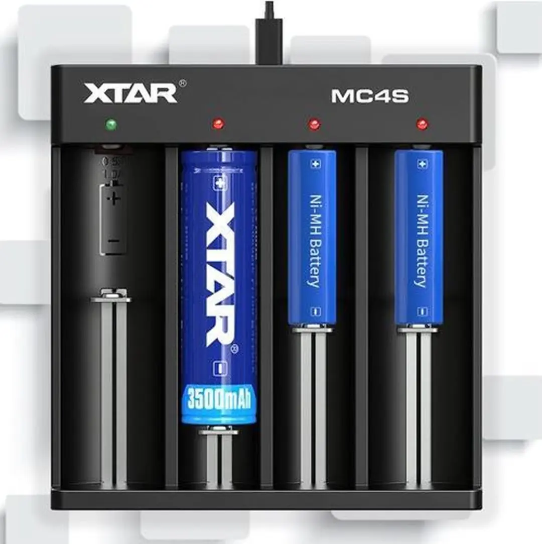 Xtar MC4S Acculader - AA/AAA - 4 Slots - Zwart - afbeelding 6 van 6