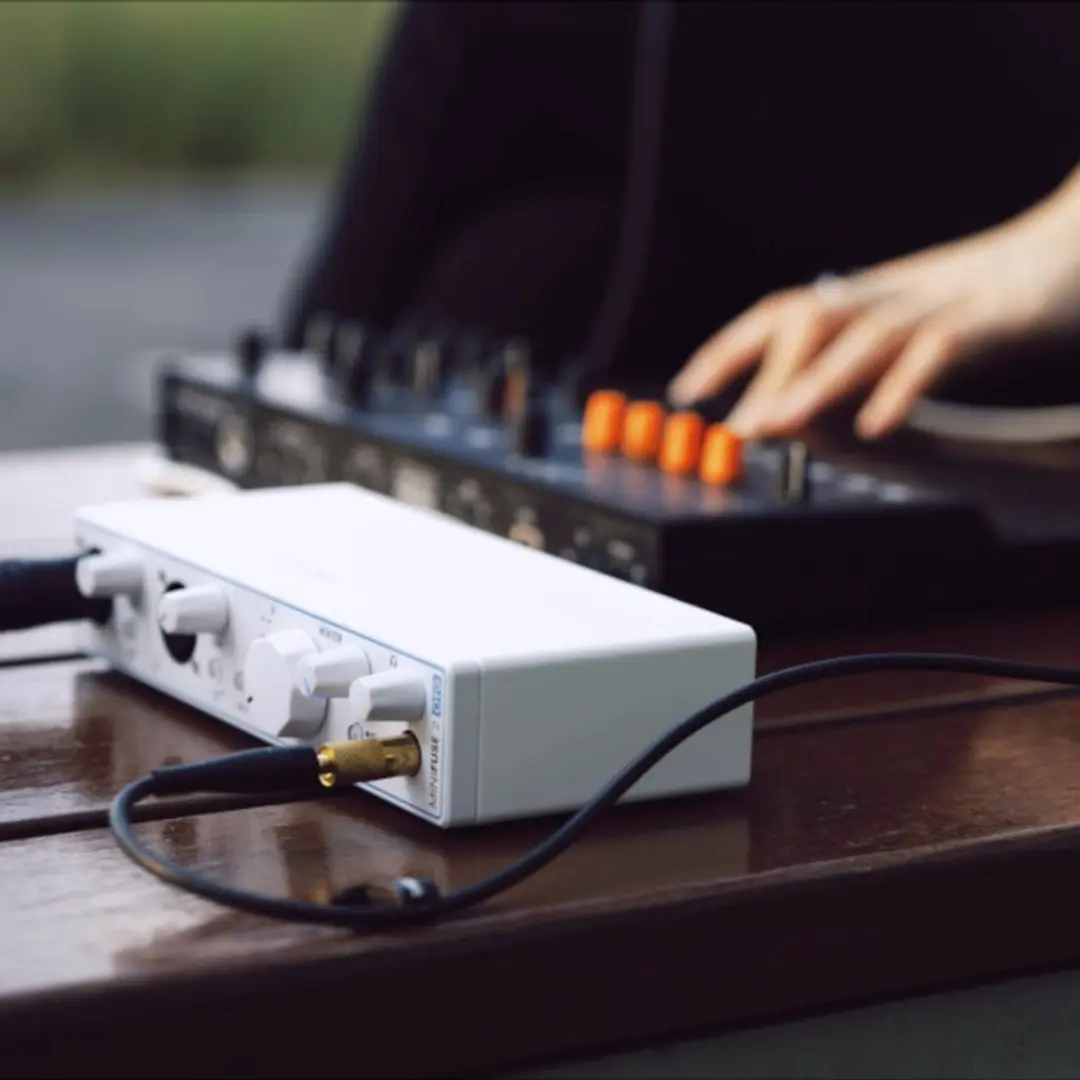 Arturia MiniFuse 2 OTG Draagbare USB-C Audio Interface - afbeelding 5 van 6